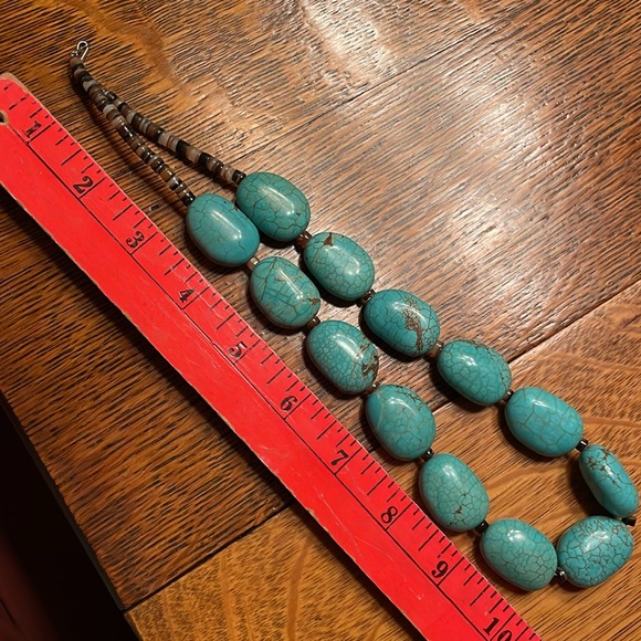 Chunky Turquoise Color Beaded necklace - Picture 6 of 6